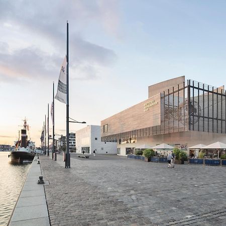 Exklusives Apartment Im Historischen Wohnhaus Mit Kamin, Bad & Viel Platz Bremerhaven Exterior photo